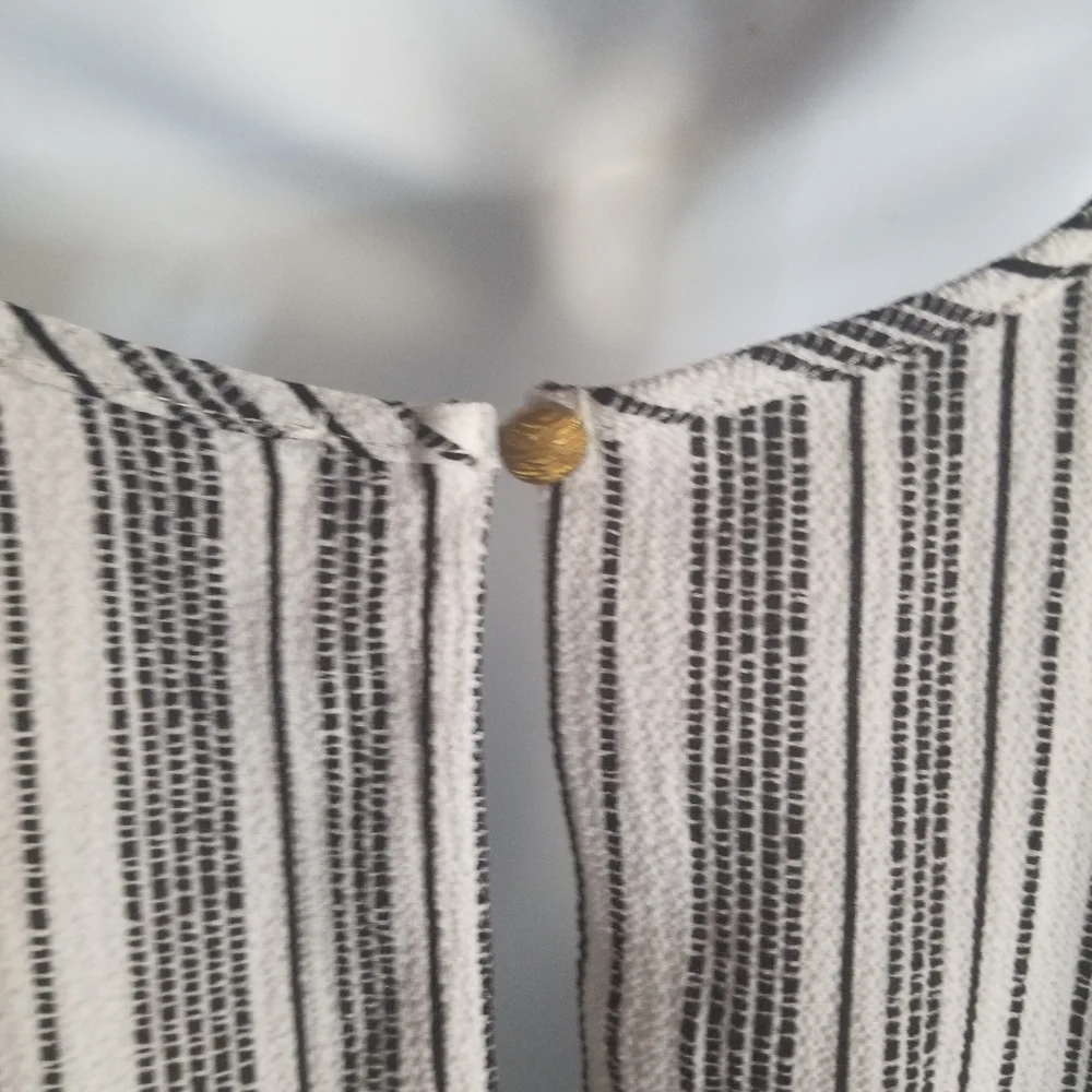 Romper - Picture 4 of 4